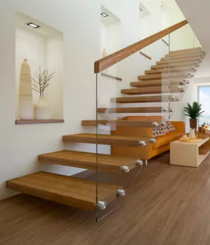 RAMPA inserts type SK330 application example: Stairs Application example: RAMPA inserts SK330 in stairs