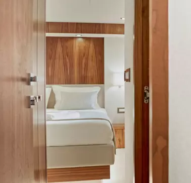 RAMPA Anwendungsbeispiel Schiffskabinenbau Das Anwendungsbeispiel soll als Inspiration dienen und zeigen, dass RAMPA-Muffen auch im Schiffskabinenbau Verwendung finden können.
